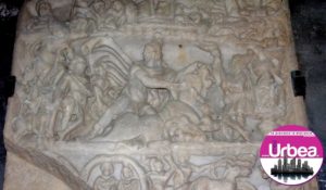 Basorelief înfăţisându-l pe zeul Mithras