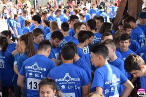 Sute de participanti