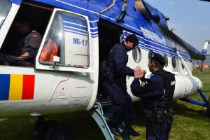 jandarmeriademonstrativ12_jpg