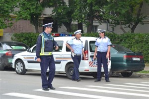 politisti-mentin-ordinea
